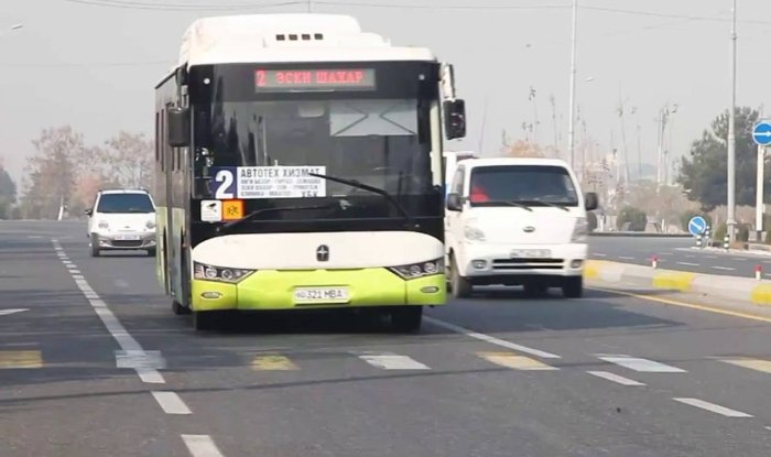Termiz avtobuslarida naqd pul bekor qilindi