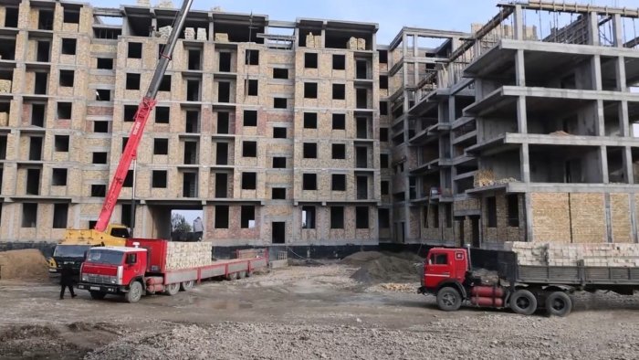 Samarqandda qurilish kompaniyalariga qarshi 200 ga yaqin sud da’vosi qo‘zg‘atildi