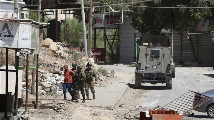 Isroil armiyasi El-Fariya qochqinlar lageridan falastinliklarni majburan ko‘chirmoqda