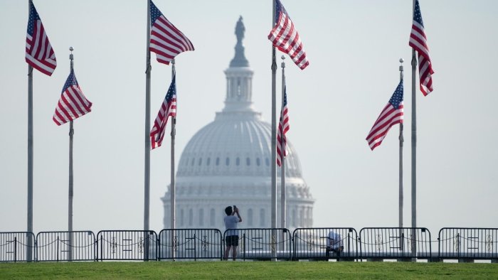 AQShda shatdaun noyabr oyining oxirigacha cho‘ziladimi?