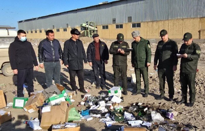 Урганчда истеъмолга яроқсиз маҳсулотлар йўқ қилинди