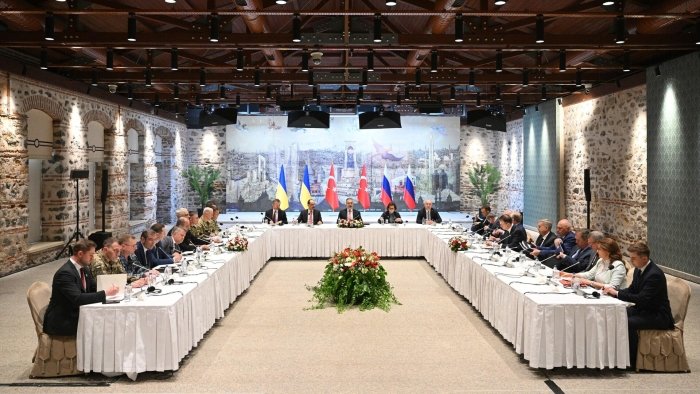 Россия ва Украина музокараларининг навбатдаги босқичи қачон бўлиб ўтади?