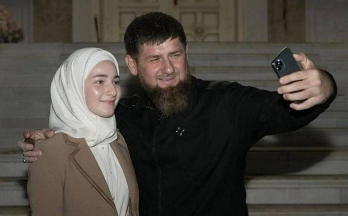 Ramzan Qodirovning qizi medal bilan taqdirlandi