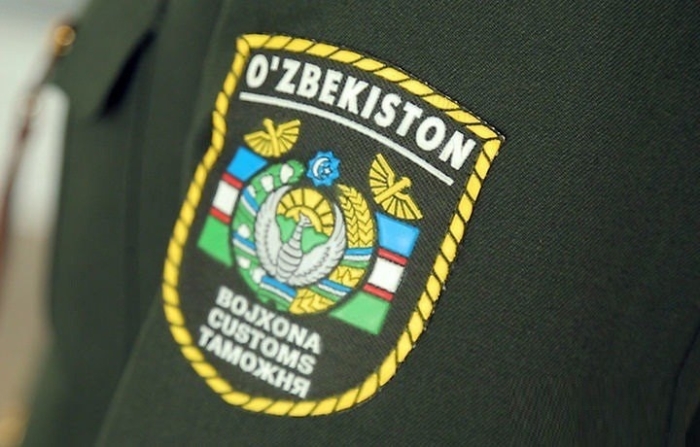 Божхона қўмитаси йўл ҳаракати соҳасида махсус ваколатли давлат органига айланди Божхона қўмитаси йўл ҳаракати соҳасида махсус ваколатли давлат органига айланди