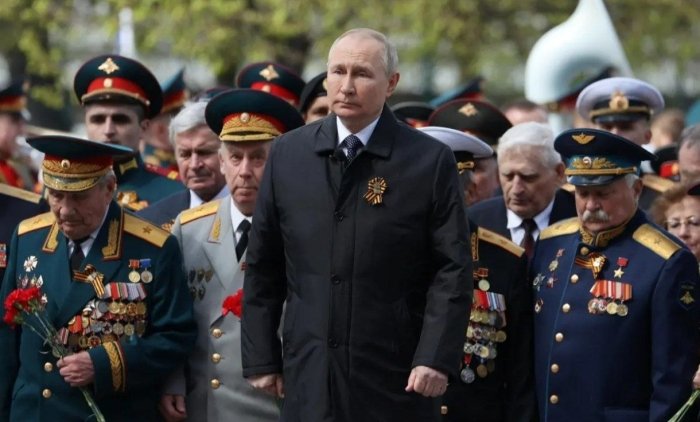 Москвадаги парадда президент Путинни қўриқлаш кучайтирилади