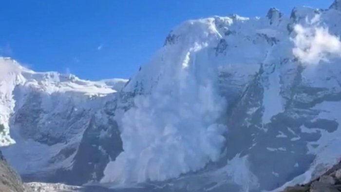 Kabardino-Balkariyada qor ko‘chkisi oqibatida 11 nafar alpinist halok bo‘ldi