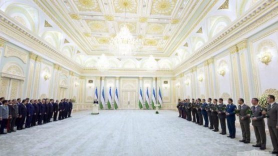 Milliy gvardiya qo‘mondoni va Ichki ishlar vaziriga ham yangi harbiy unvonlar berildi