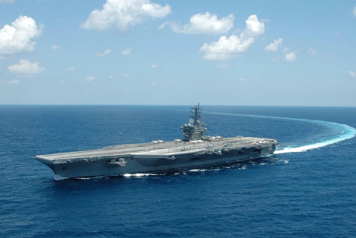 АҚШ авиаташувчи зарба берувчи гуруҳни Яқин Шарққа йўналтирди