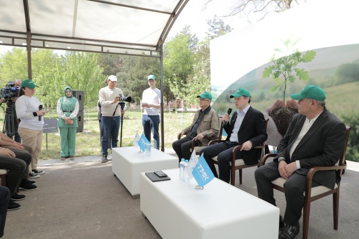 O‘zbekiston texnologik metallar kombinati yoshlar siyosati va ekologik tashabbuslarni kengaytirmoqda