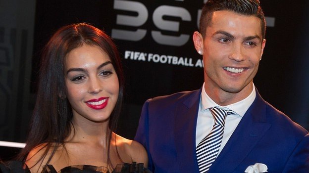 Krishtianu Ronalduning xotini porno onlayn