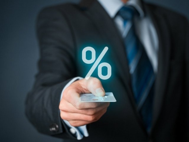 Sharh: O‘zbekistonda aholining qarz yuki pasaydimi?