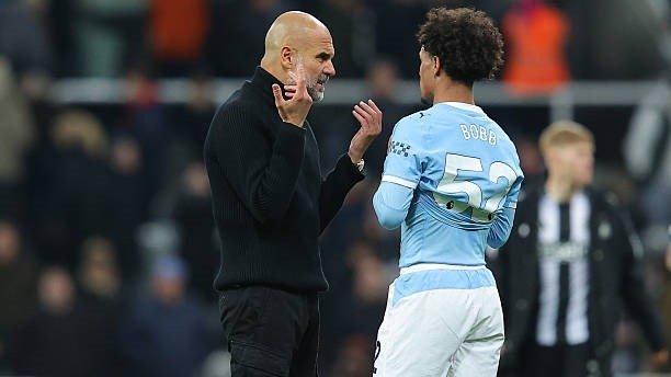 Гвардиола «Сити» футболчисининг жамоадан кетаётганини эълон қилди