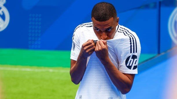 "Real Madrid" Mbappe bilan shartnoma imzolaganidan afsusda