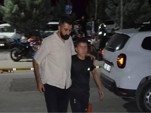 Turkiyada 13 yoshli o‘zbekistonlik bola opasining sevgilisini pichoqladi