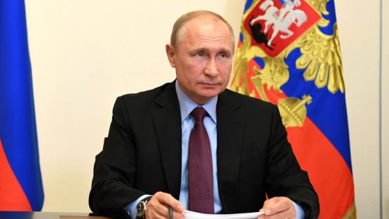 FOTO! Putin ota-onasi bilan