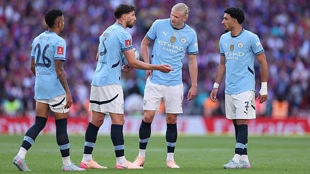 Qishda "Siti"ni tark etmaydigan ikki futbolchi ismi aytildi