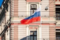 EIda Rossiya bilan aloqalarni tiklash tarafdori bo‘lgan siyosatchilar borligi aytildi