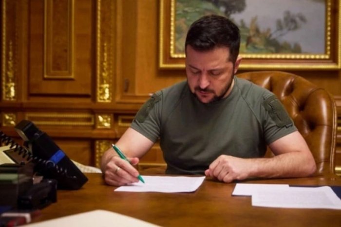 Зеленский Украина Миллий хавфсизлик ва мудофаа кенгаши таркибини янгилади