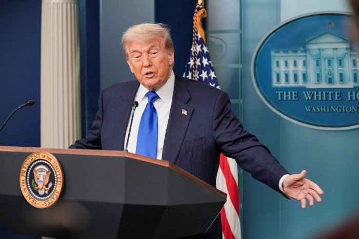 Трамп Ғазода яқин вақт ичида оташкесим бўлишини башорат қилди