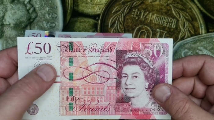 Reuters: Britaniya Ukrainaga 50 million funt sterling miqdorida yordam beradi