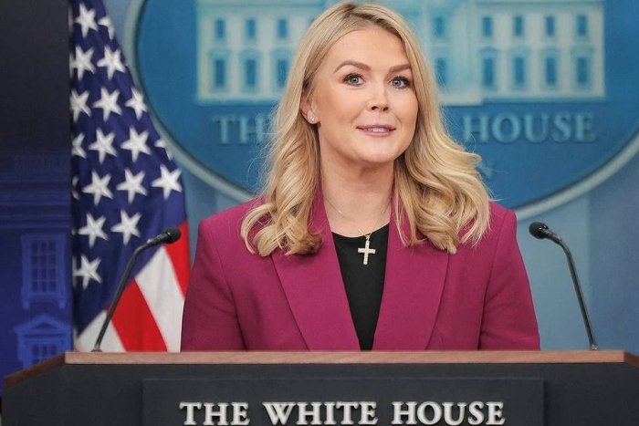  Jurnalist Oq uydan Tramp va Putinning uchrashuvi joyi sifatida Budapeshtni kim tanlaganini so‘radi. Unga "Onangiz" deya javob berildi