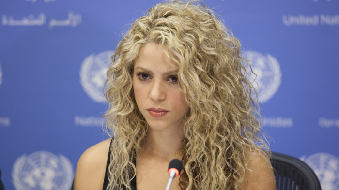 Xonanda Shakira oltita jinoyatda ayblanmoqda