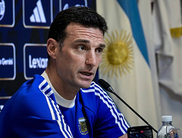 «Real» Argentina terma jamoasi ustozi bilan aloqaga chiqdi