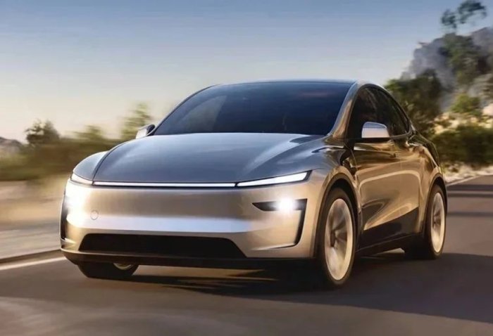 Tesla дунёнинг йирик бозорларида оғир инқирозга юз тутди Tesla дунёнинг йирик бозорларида оғир инқирозга юз тутди