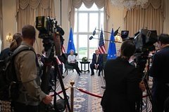Трампнинг ҳаракатларидан сўнг Европа АҚШга қарши қатъий позицияни эгаллади