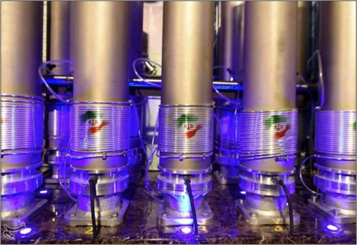 Eron boyitilgan uran zaxiralaridan voz kechishga rozi bo‘ldi