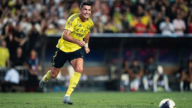 "Роналду - жаҳон футболи учун намуна"