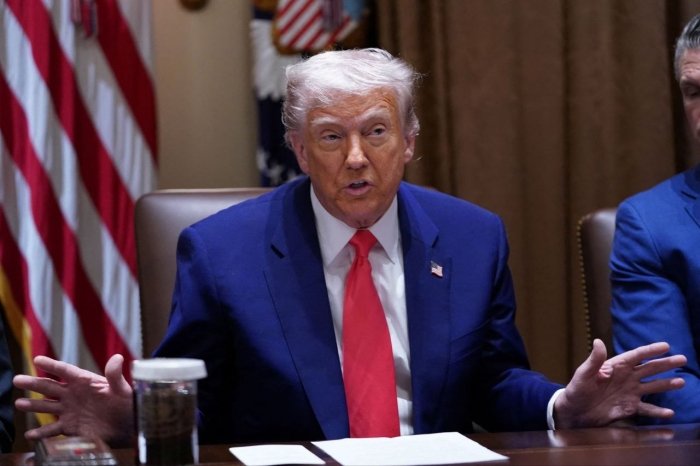 Трамп Россиянинг Сумига зарбасини “хато” деб атади Трамп Россиянинг Сумига зарбасини “хато” деб атади