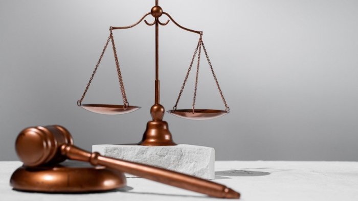 Икки судянинг ваколати тугатилди