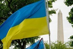 AQSh Davlat departamentining sobiq xodimi Ukrainaning sotilishini bashorat qilmoqda