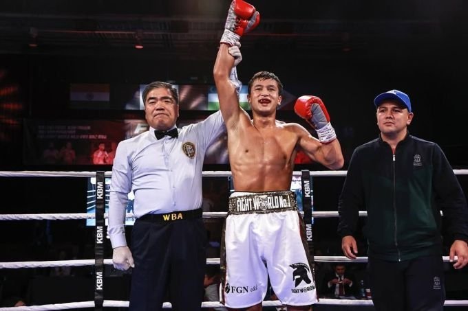 Мағлубиятсиз одимлаётган проф боксчимизнинг кейинги жанги камар учун бўлади