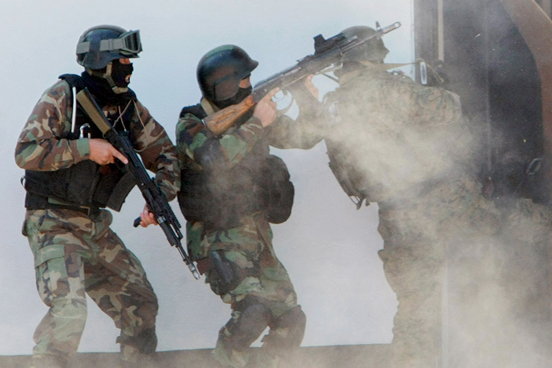 Қирғизистон нима учун Тожикистон томон ўқ узгани маълум қилинди