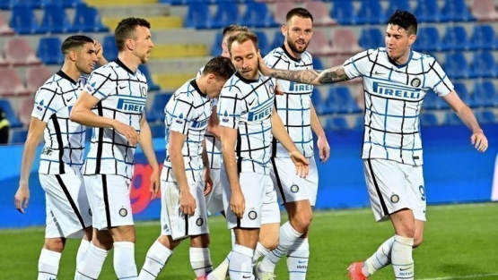 “Inter” klubi futbolchilaridan 2 oylik maoshdan voz kechish so‘raldi