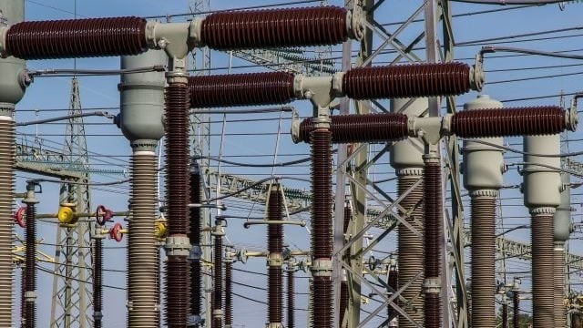 Украиналикларнинг 70 фоизи электр энергияси билан таъминланди