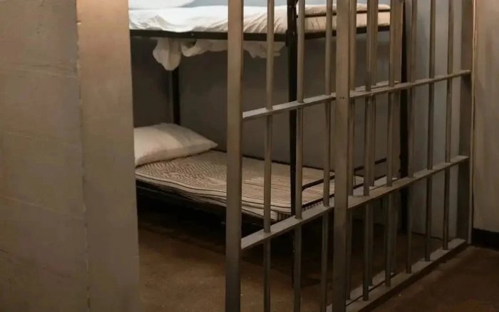 Франция Жанубий Америка ўрмонларида қаттиқ тартибдаги қамоқхона қурмоқда