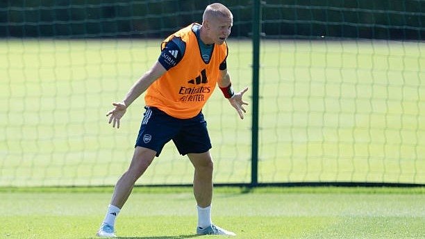 Turk klubi "Arsenal"ning ukrainalik futbolchisini Isroilni qo‘llab-quvvatlagani uchun sotib olmaydi