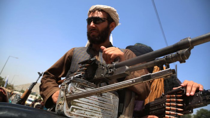 Tolibon Afg‘oniston osmonida Pokiston havo kuchlariga qarashli samolyotni urib tushirdi