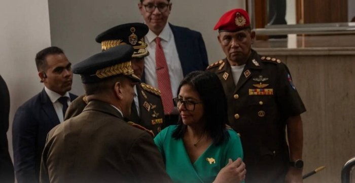 Делси Родригес Венесуэлада тозалаш ишларини ўтказиб, ўз ҳокимиятни мустаҳкамламоқда — The New York Times 