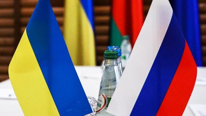 Босиб олинган ҳудудлар – Россияники?! Москва Киевдан Қрим ва бошқа ҳудудларни тан олишни талаб қилмоқда