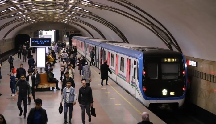 Toshkentda metroda notanish qizga tegajog‘lik qilgan erkak 5 sutkaga qamaldi