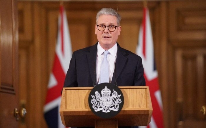 Buyuk Britaniya bosh vaziri iste’foga chiqishni rad etdi