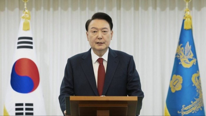 Yonhap: Janubiy Koreya prezidenti impichmenti bo‘yicha Konstitusiyaviy sudning ilk majlisi 27 dekabrda o‘tkaziladi