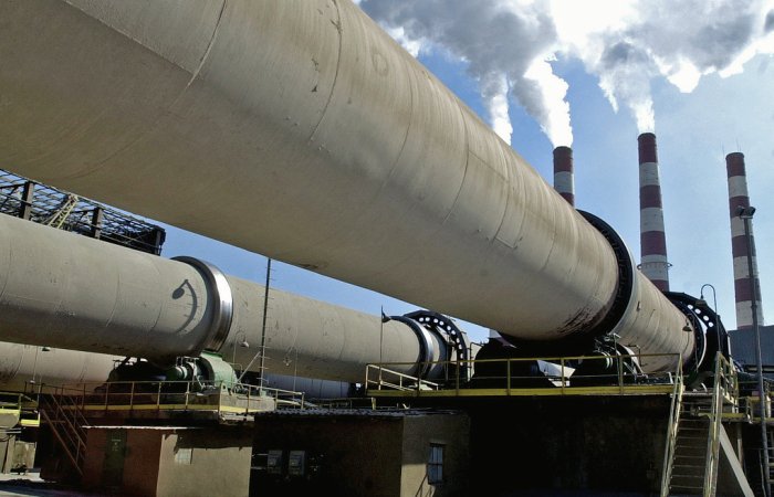 Andijondagi sement zavodi faoliyati to‘xtatildimi?