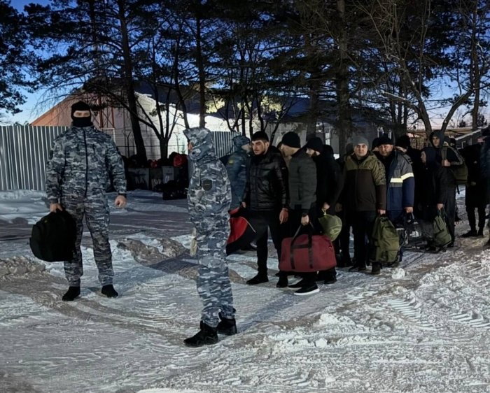 Россия Ўзбекистон фуқароларини мамлакатдан мажбуран чиқариб юборди (видео)