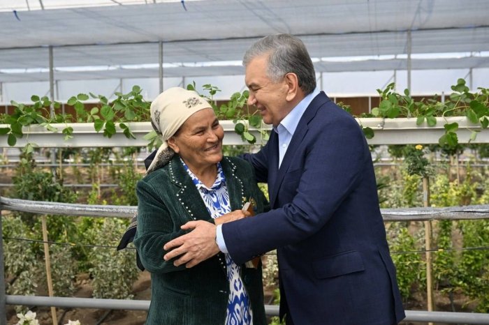 Президент Ойимжон Отажановани унвон билан тақдирлади