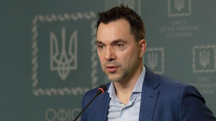 Mark Feygin: «Arestovich Kremldan pul olib, uning manfaatiga ishlamoqda»